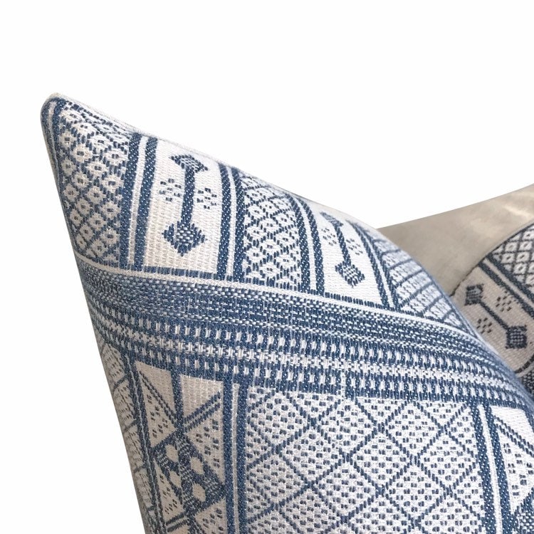 Designer Peter Dunham Indoor/Outdoor Woven Masai in Indigo