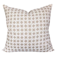 Bastideaux Bogo in Chalk Designer Pillow Cover